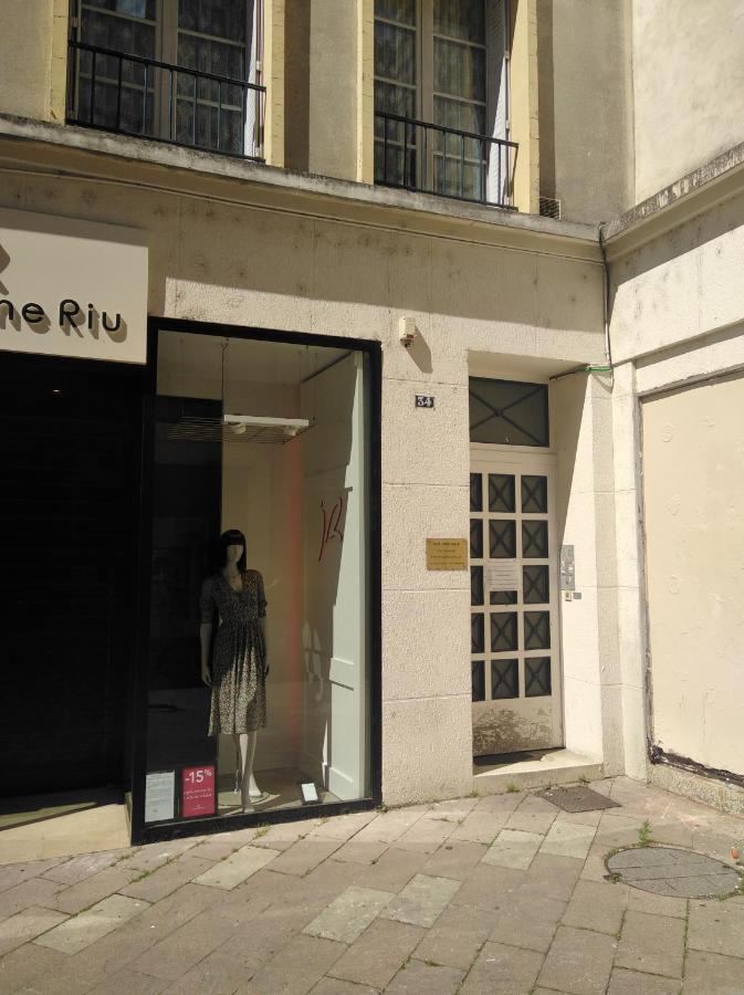 Le Gambetta Apartment Poitiers Exterior photo